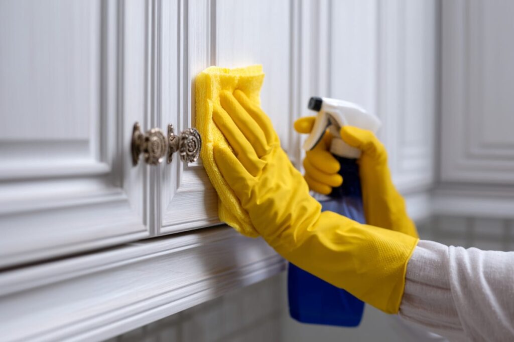 cleaning kitchen cabinets